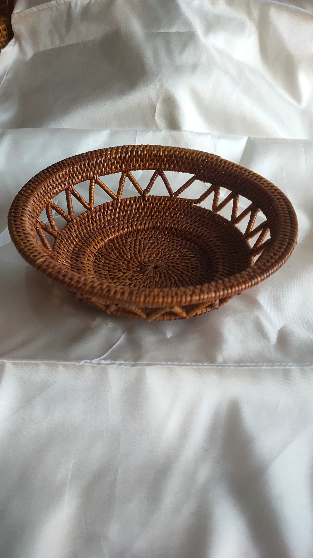Mangkuk rotan anyaman tangan
